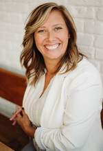 Photo of Cindy Collins